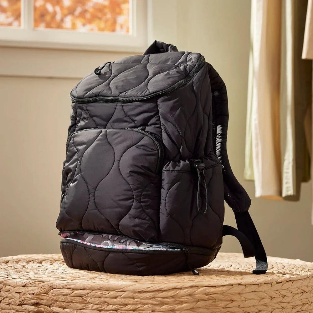 Vera Bradley Featherweight Commuter Backpack BLACK